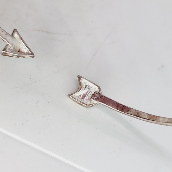 Vintage Sterling Silver 925 Arrow Cuff Bracelet Minimalist Dainty Cupid Love - Picture 4 of 5
